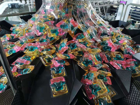 Automatically Laundry Pods Counting Can Box Filling Packaging Machine